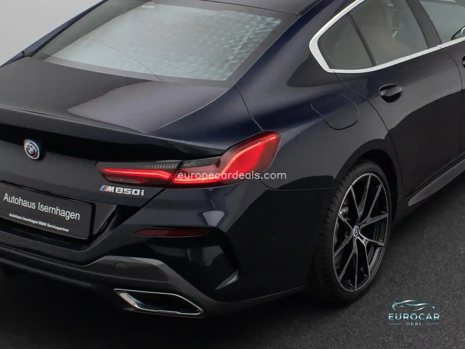 BMW M850