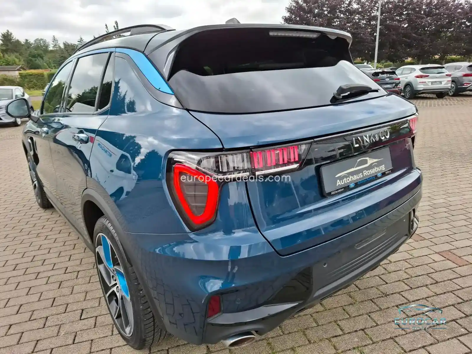 Lynk&Co 01