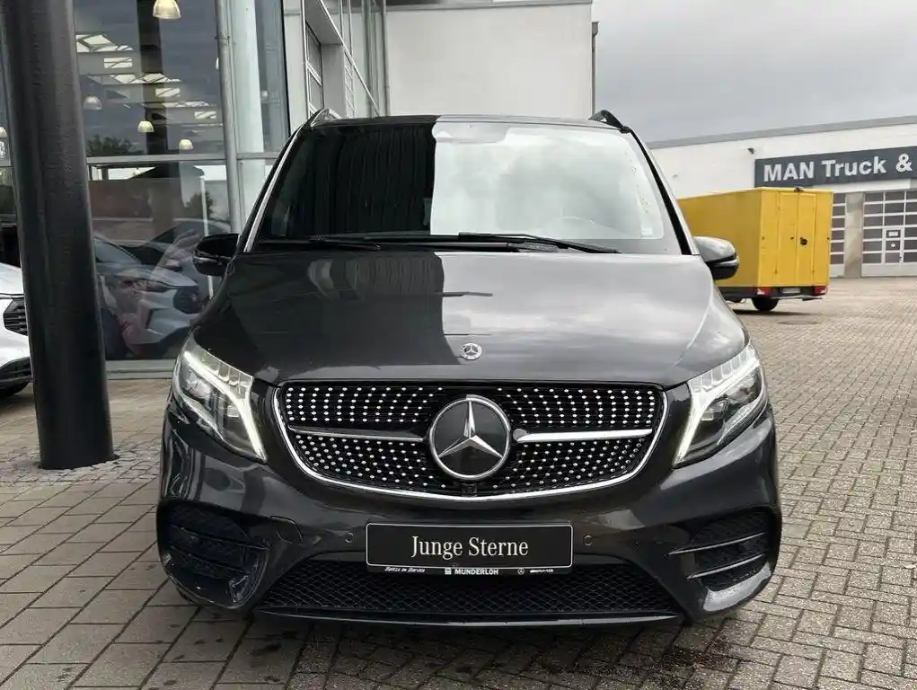 Mercedes-Benz V 250