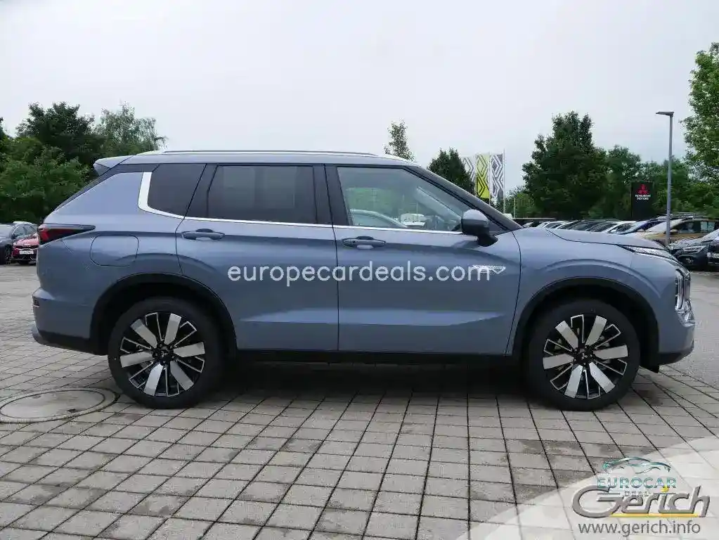Mitsubishi Plug-in Hybrid Outlander