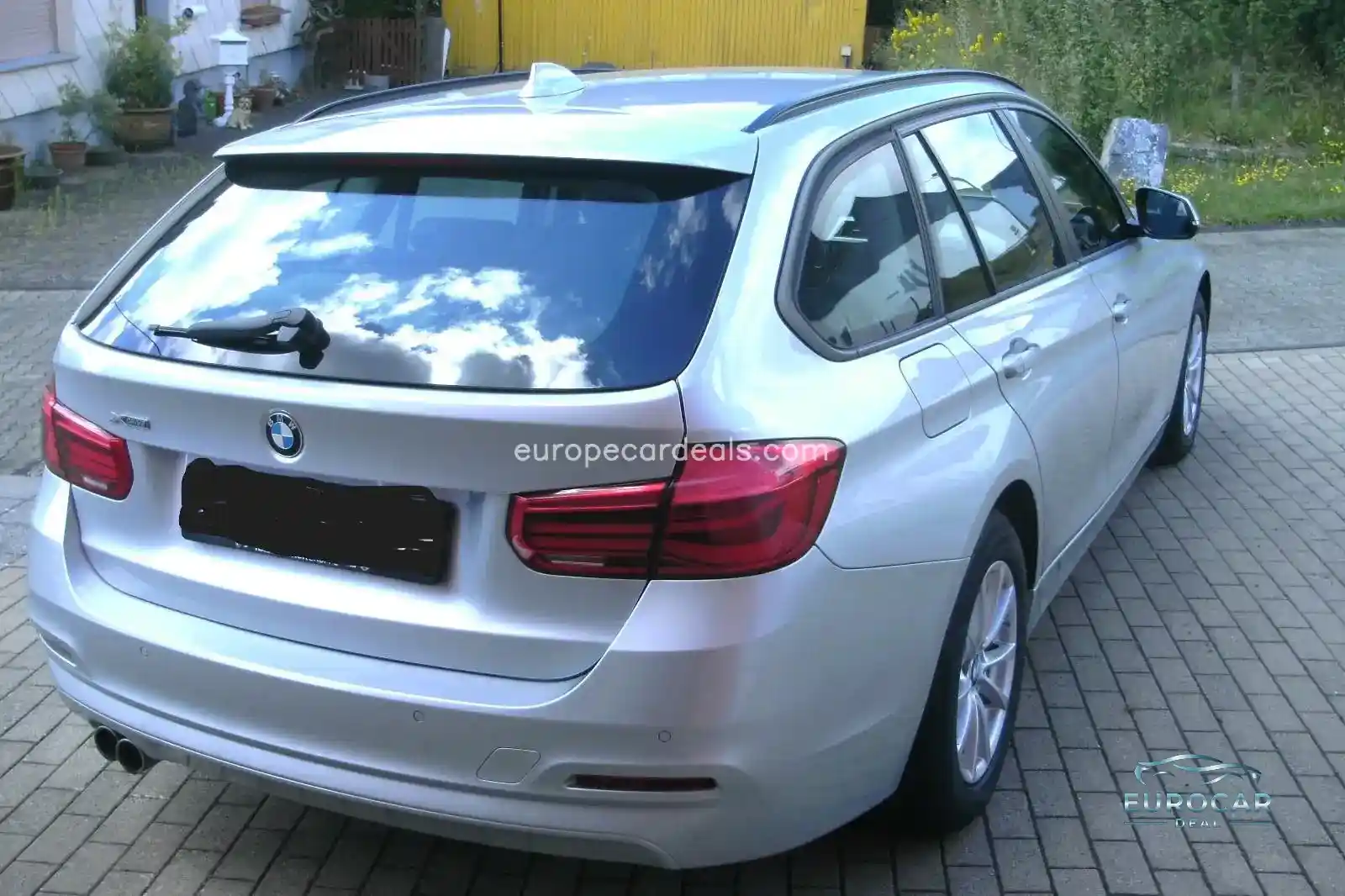 BMW 320