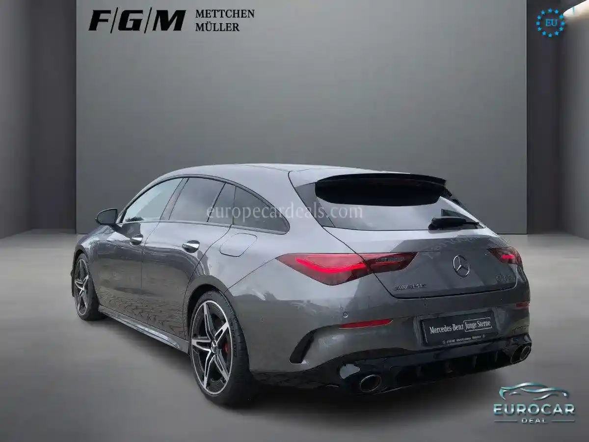 Mercedes-Benz CLA 35 AMG Shooting Brake