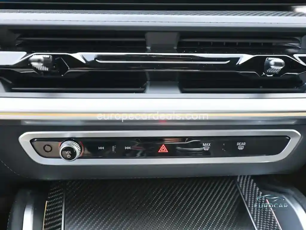 BMW XM