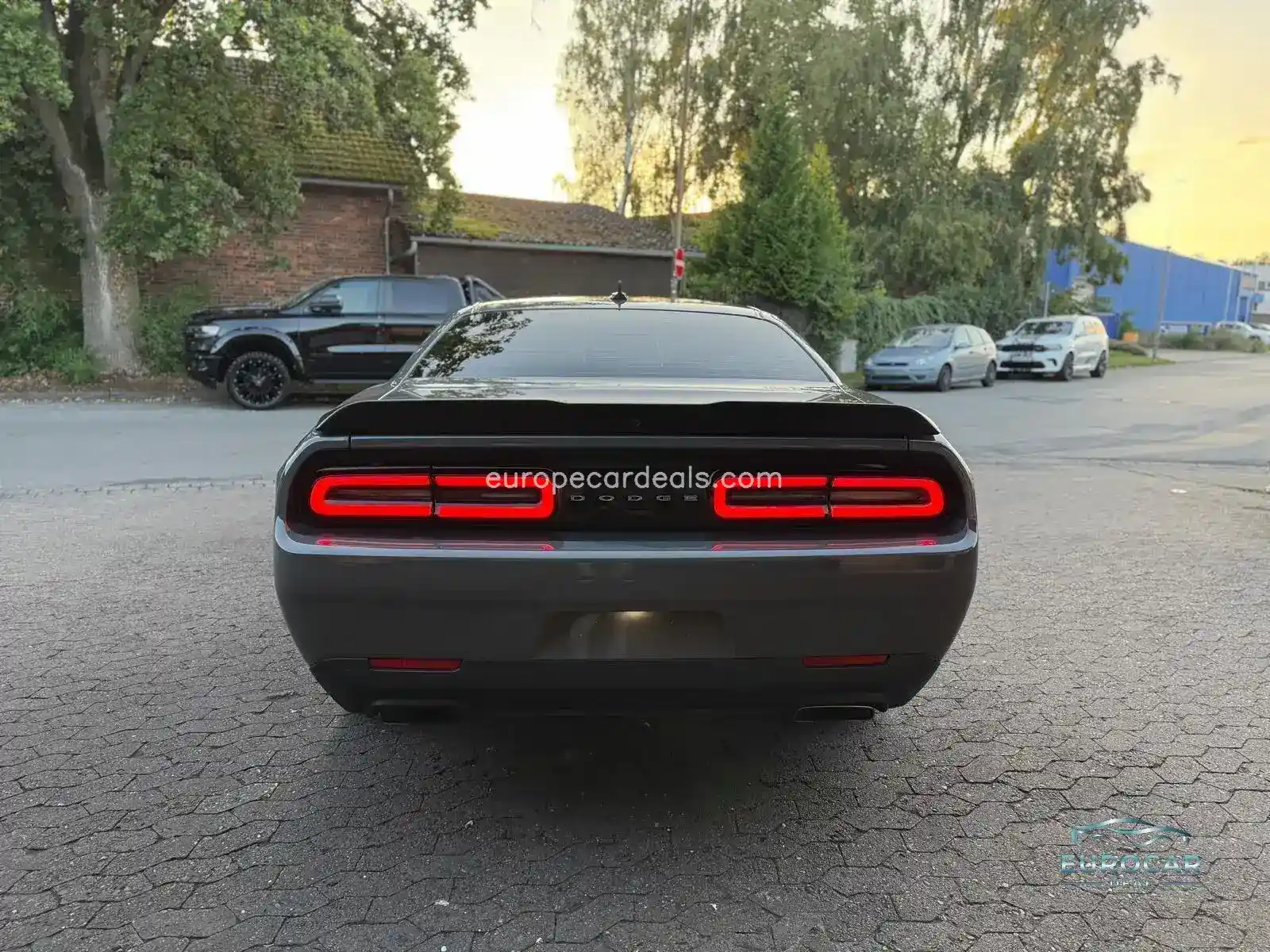 Dodge Challenger