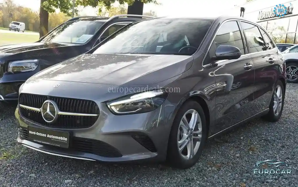 Mercedes-Benz B 200