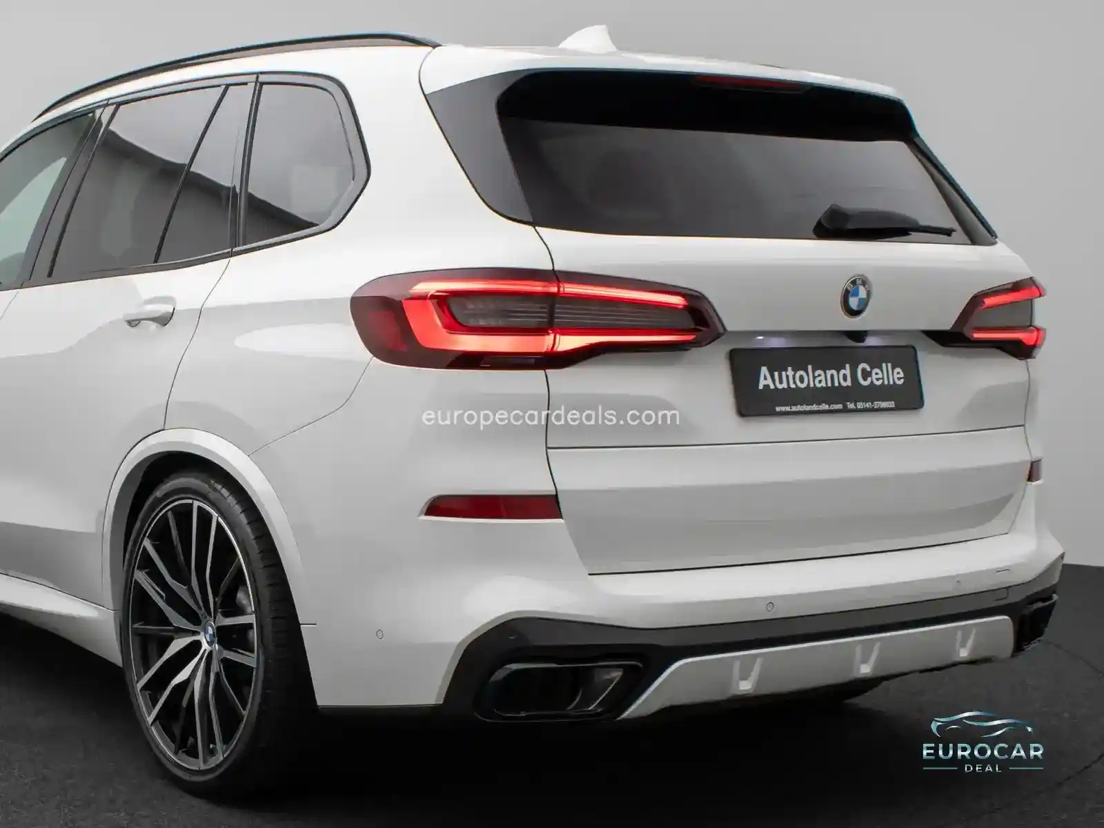 BMW X5 M50