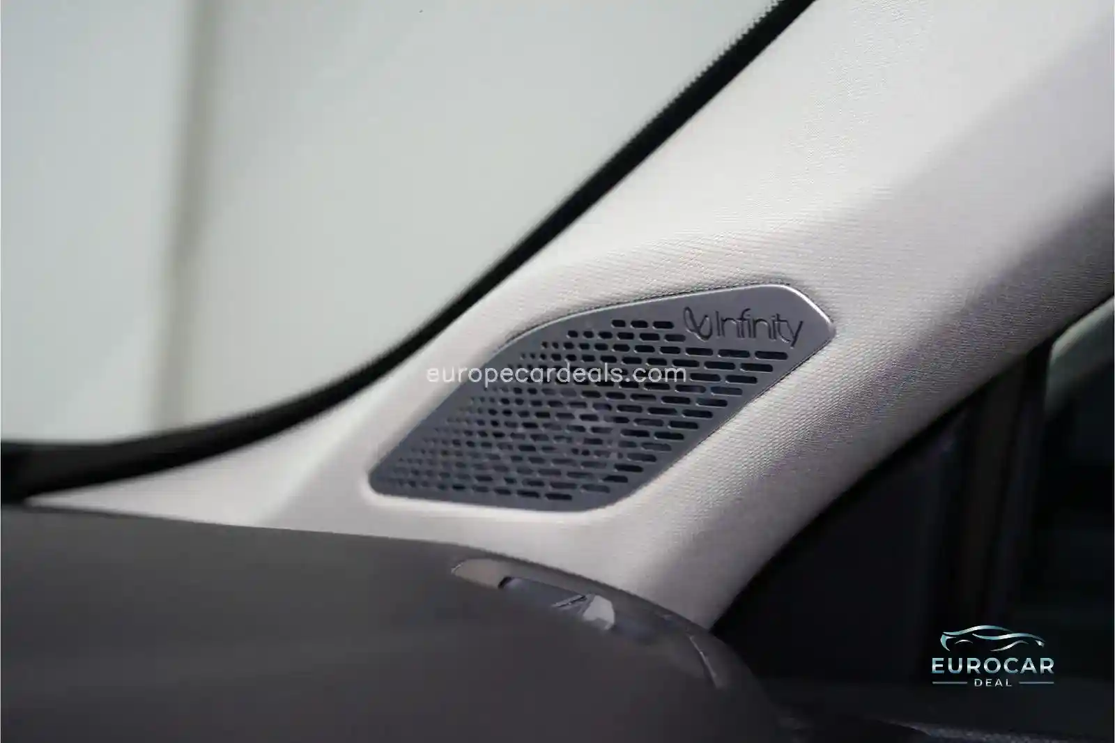 Lynk&Co 01