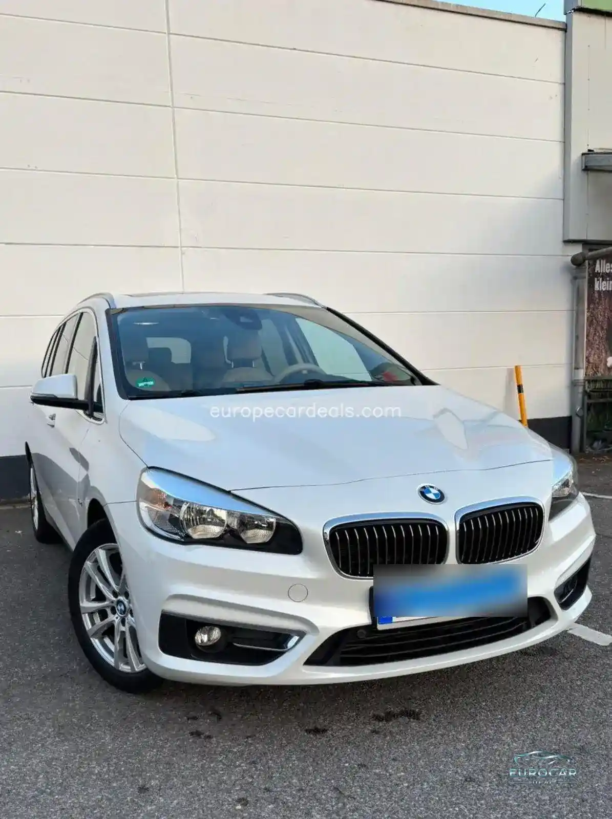 BMW 218