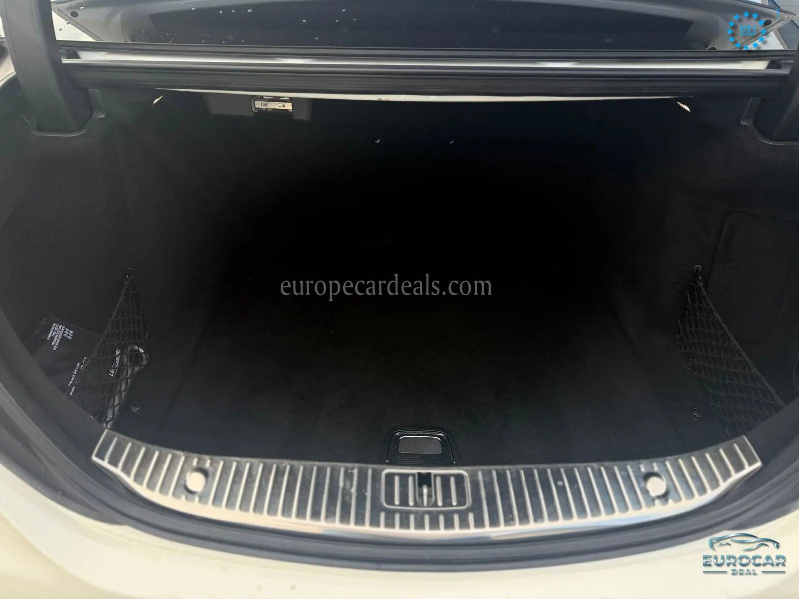 Mercedes-Benz S 560