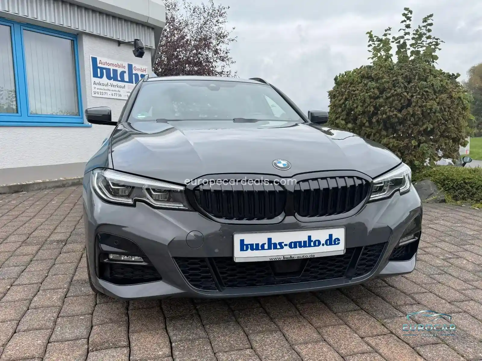 BMW 320