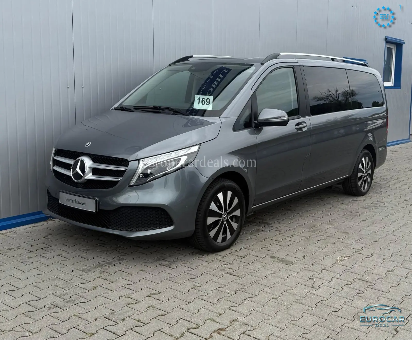 Mercedes-Benz V 220