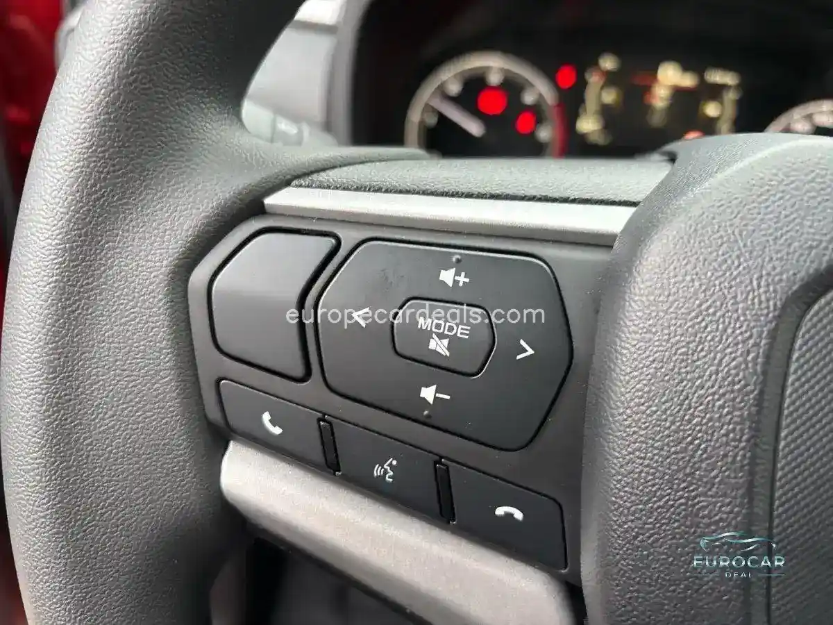 1.9 D EXTENDED CAB LS 4WD AT MY25
