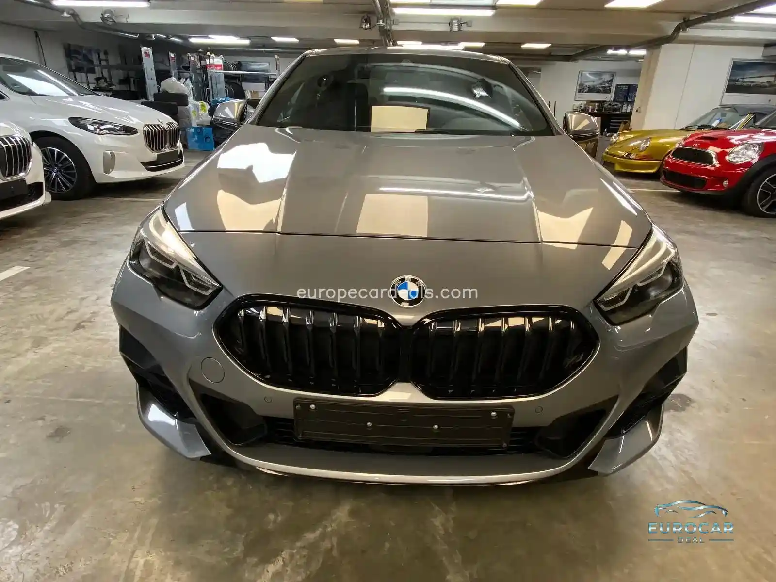 BMW 218