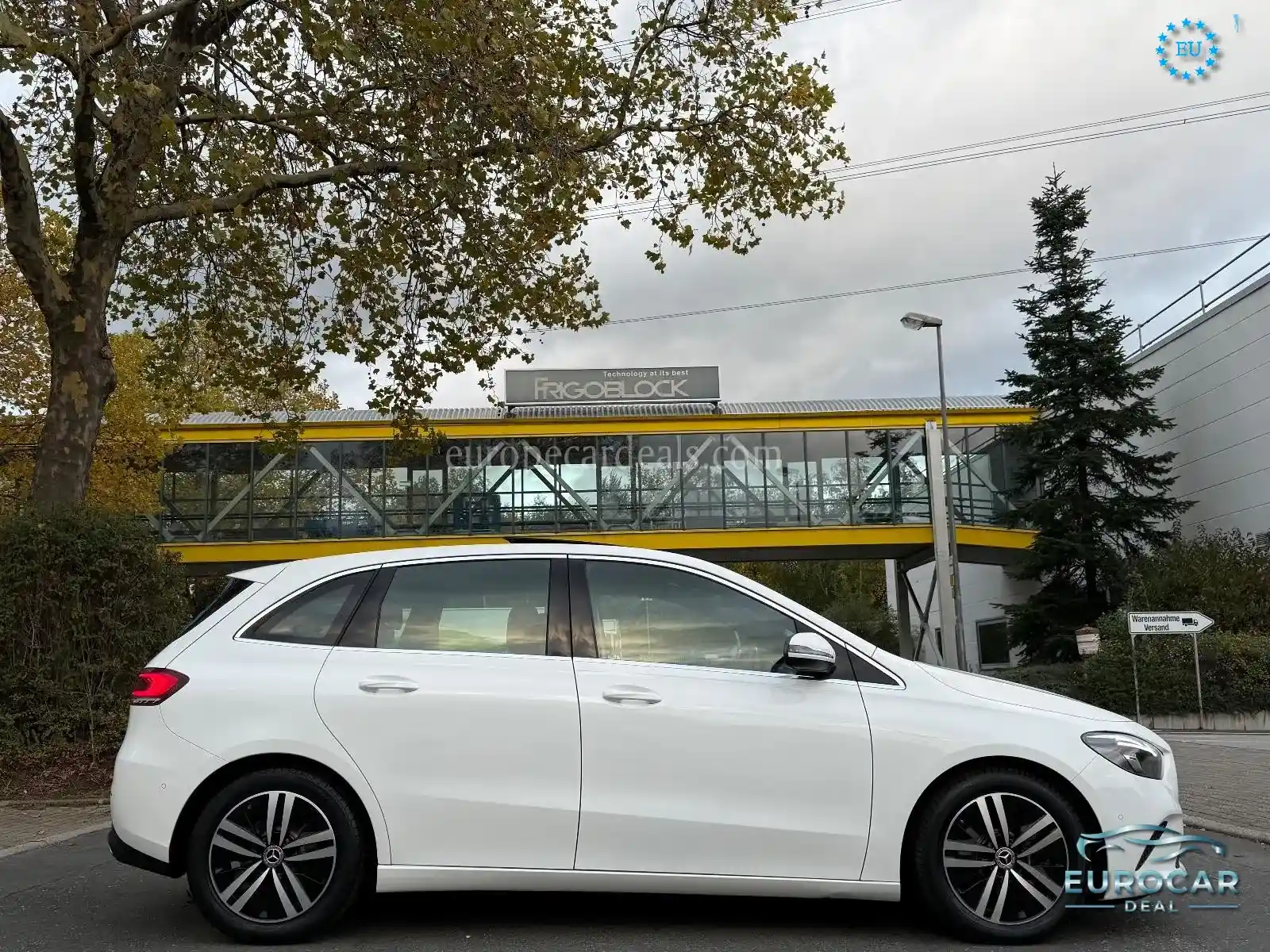 Mercedes-Benz B 220