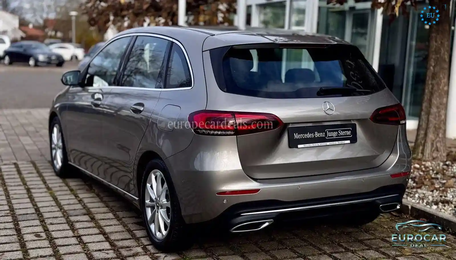 Mercedes-Benz B 200