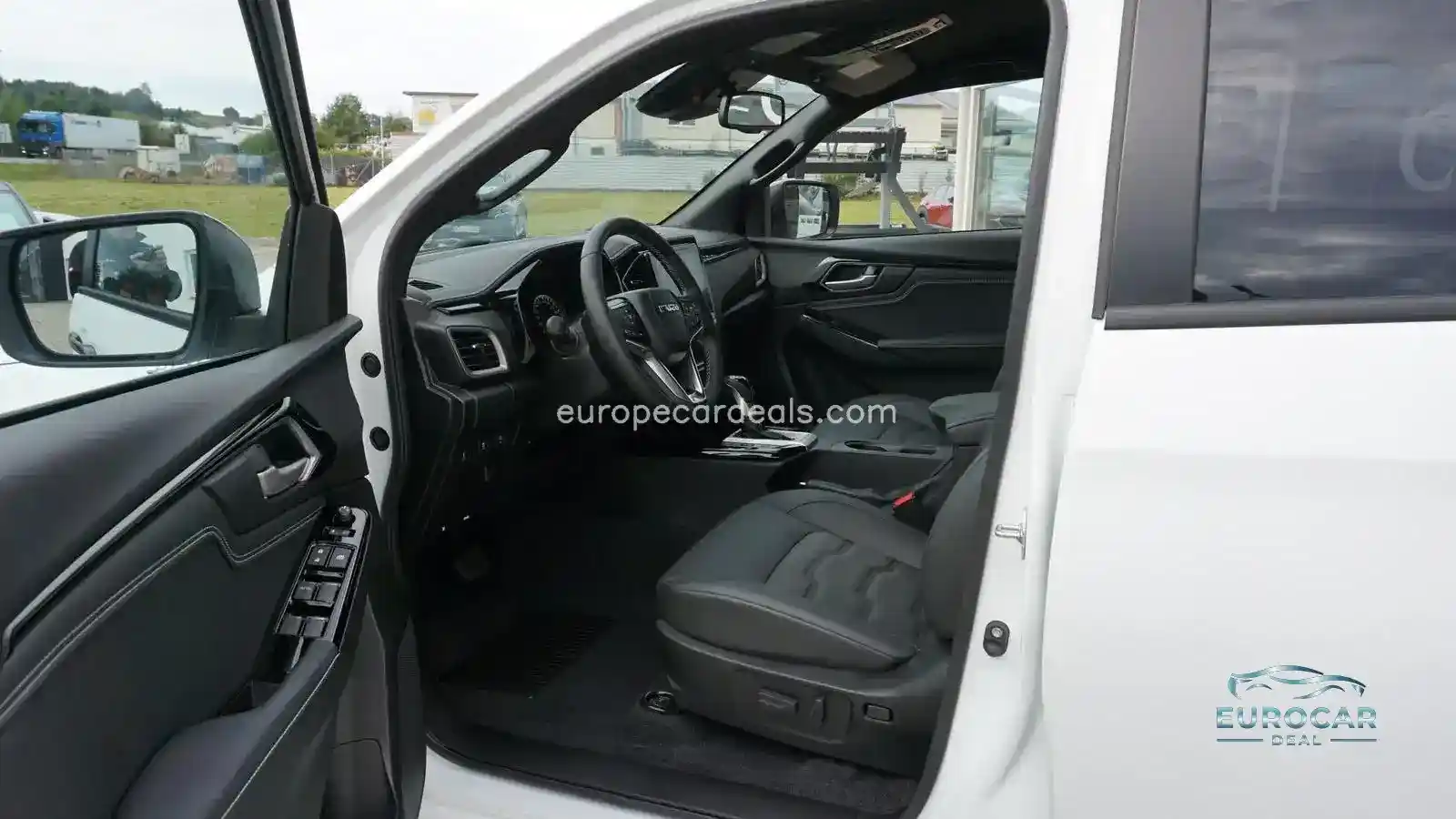 Double Cap 4WD V-Cross A/T *AKTION*