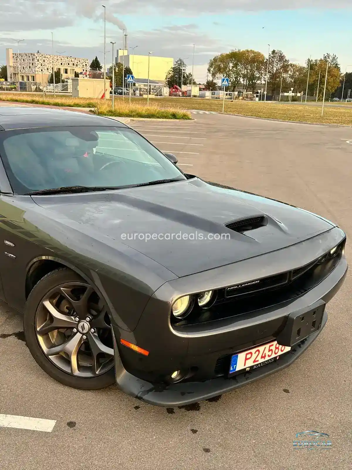 Dodge Challenger