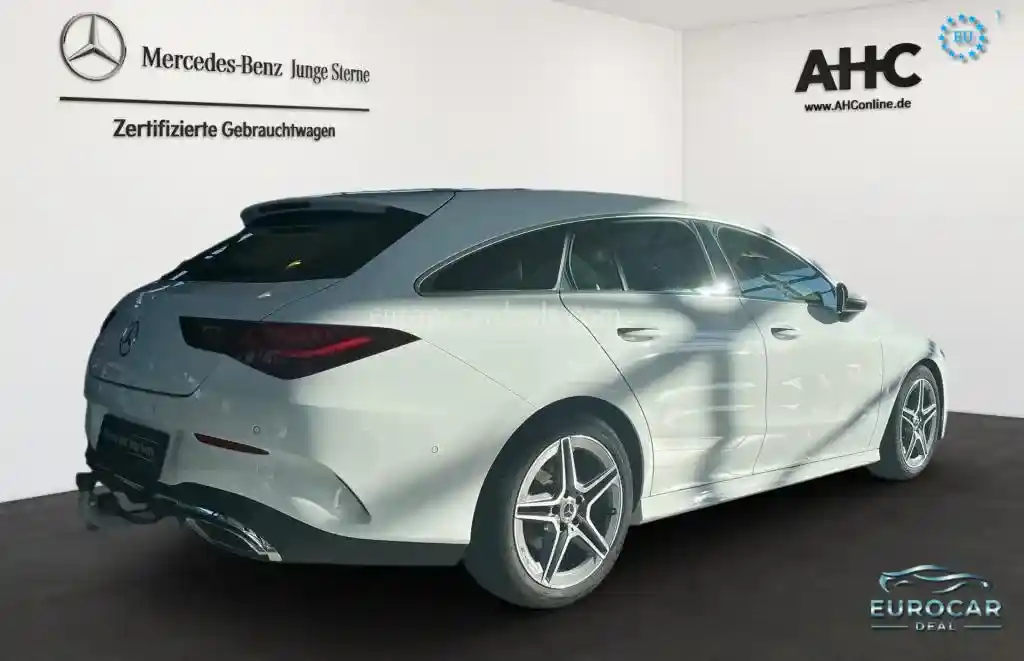 Mercedes-Benz CLA 200 Shooting Brake