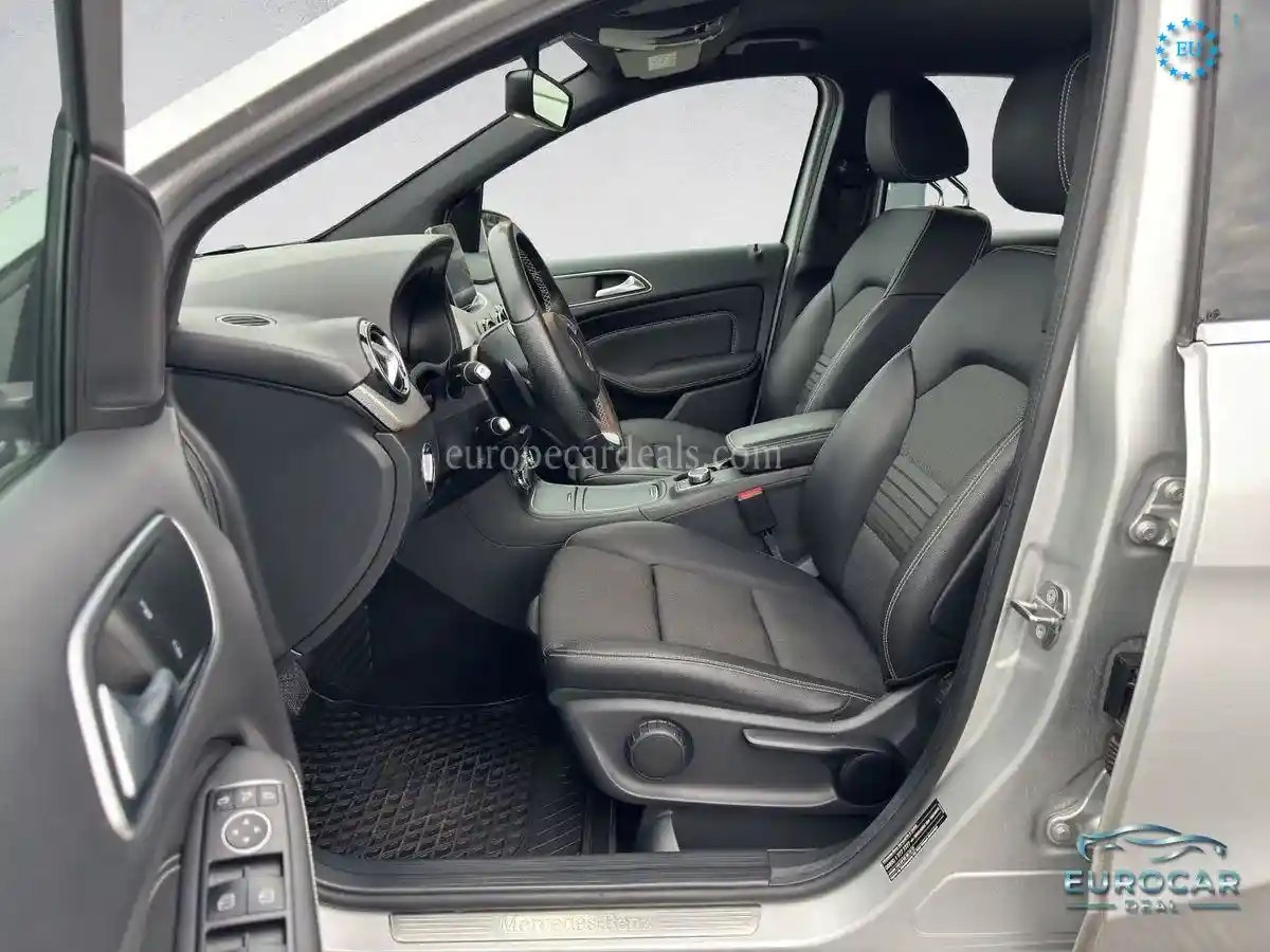 Mercedes-Benz B 200