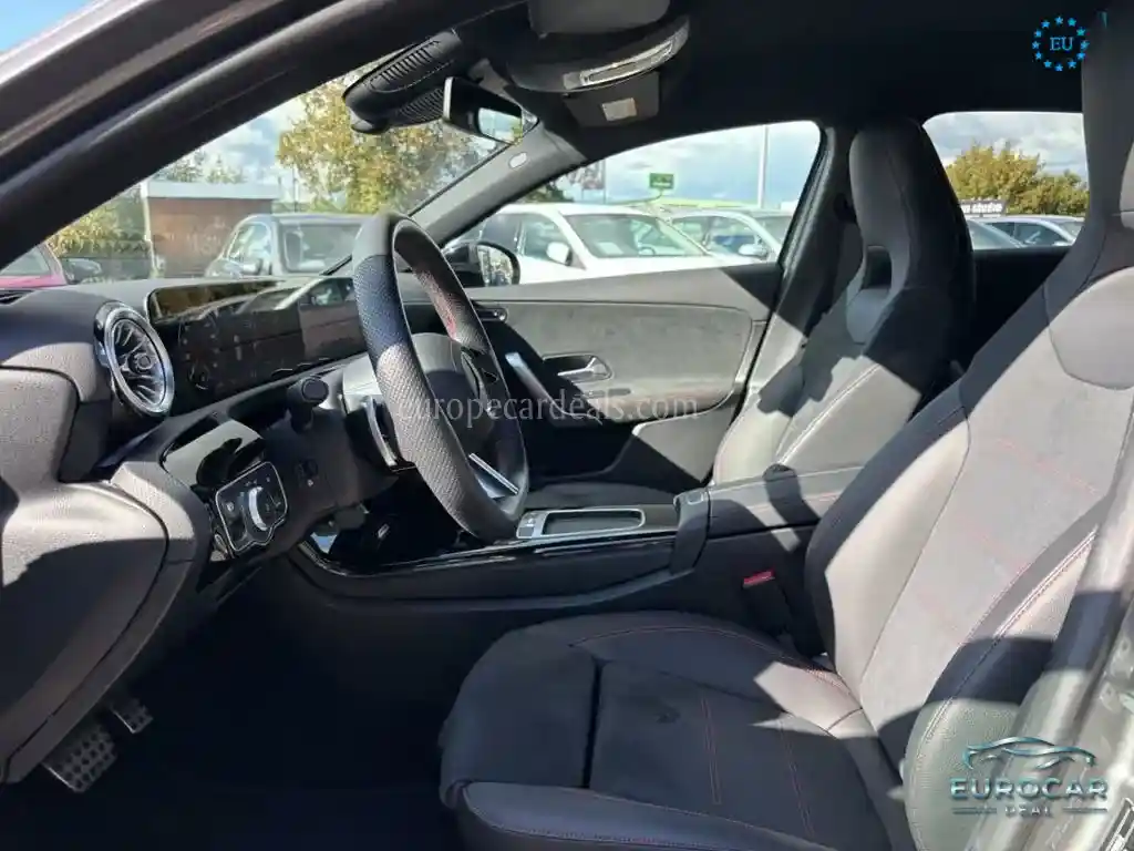 Mercedes-Benz A 220