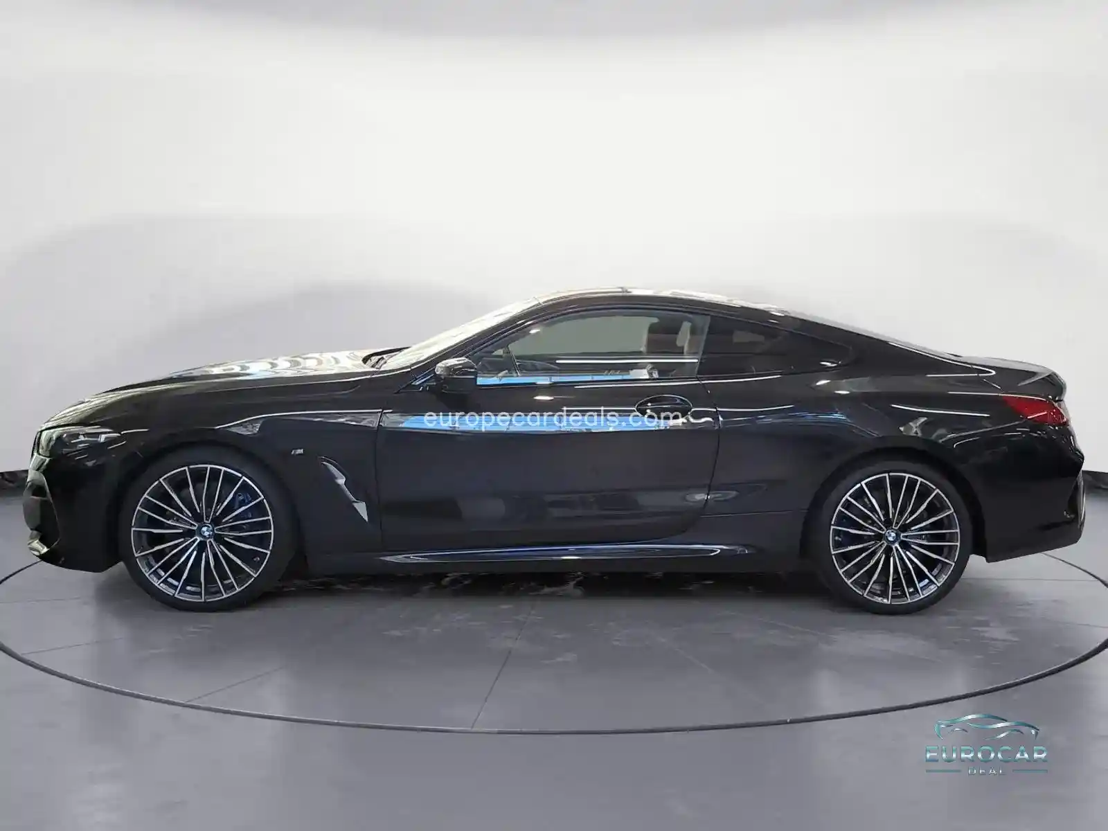 BMW 840