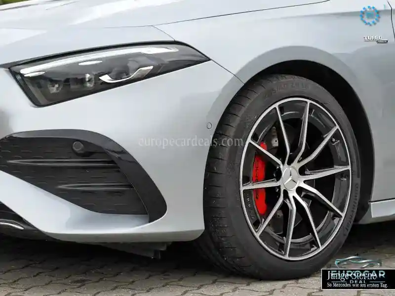 Mercedes-Benz A 35 AMG