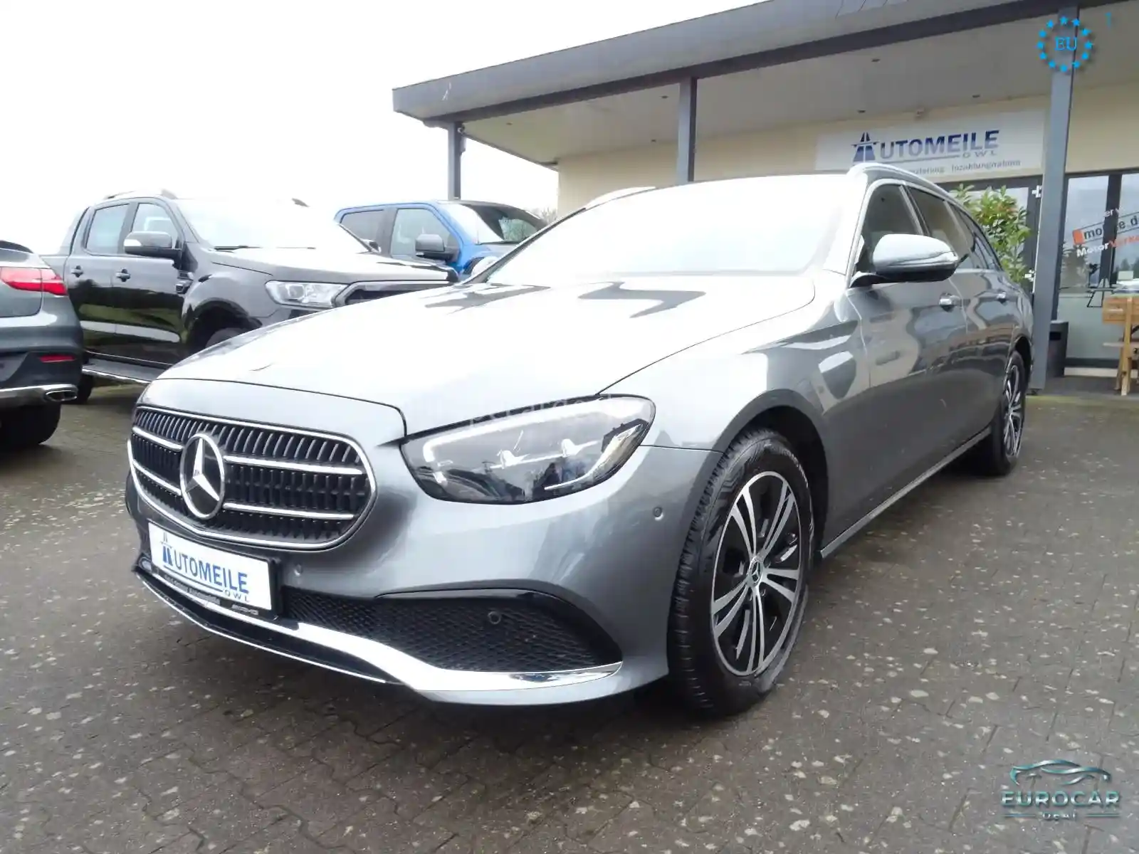 Mercedes-Benz E 200