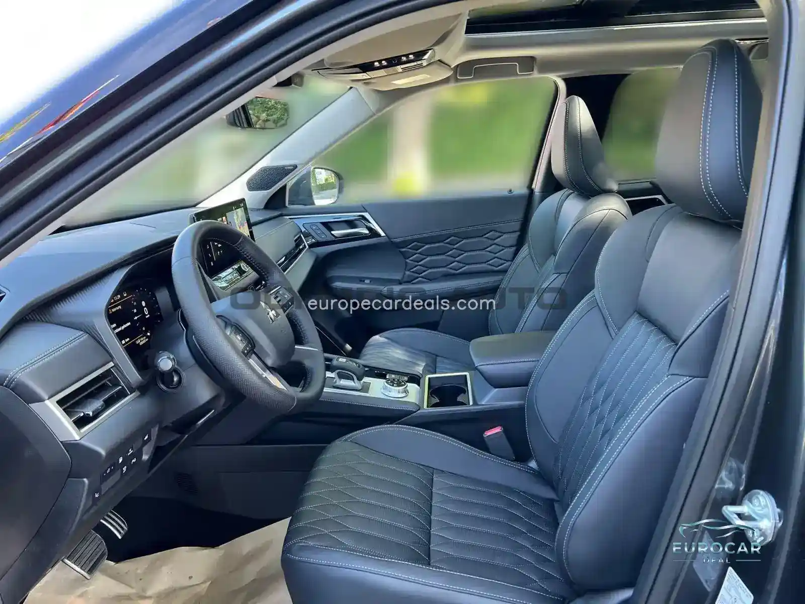 Mitsubishi Plug-in Hybrid Outlander