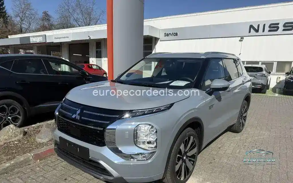 Mitsubishi Plug-in Hybrid Outlander
