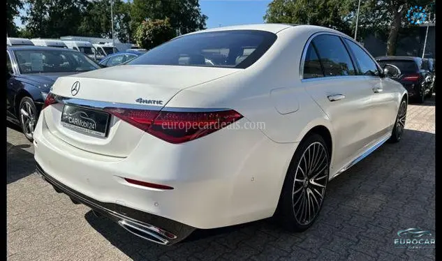 Mercedes-Benz S 400