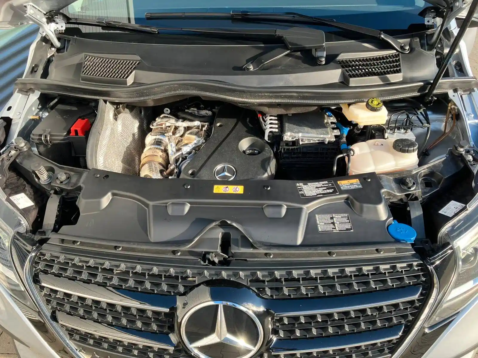 Mercedes-Benz V 250