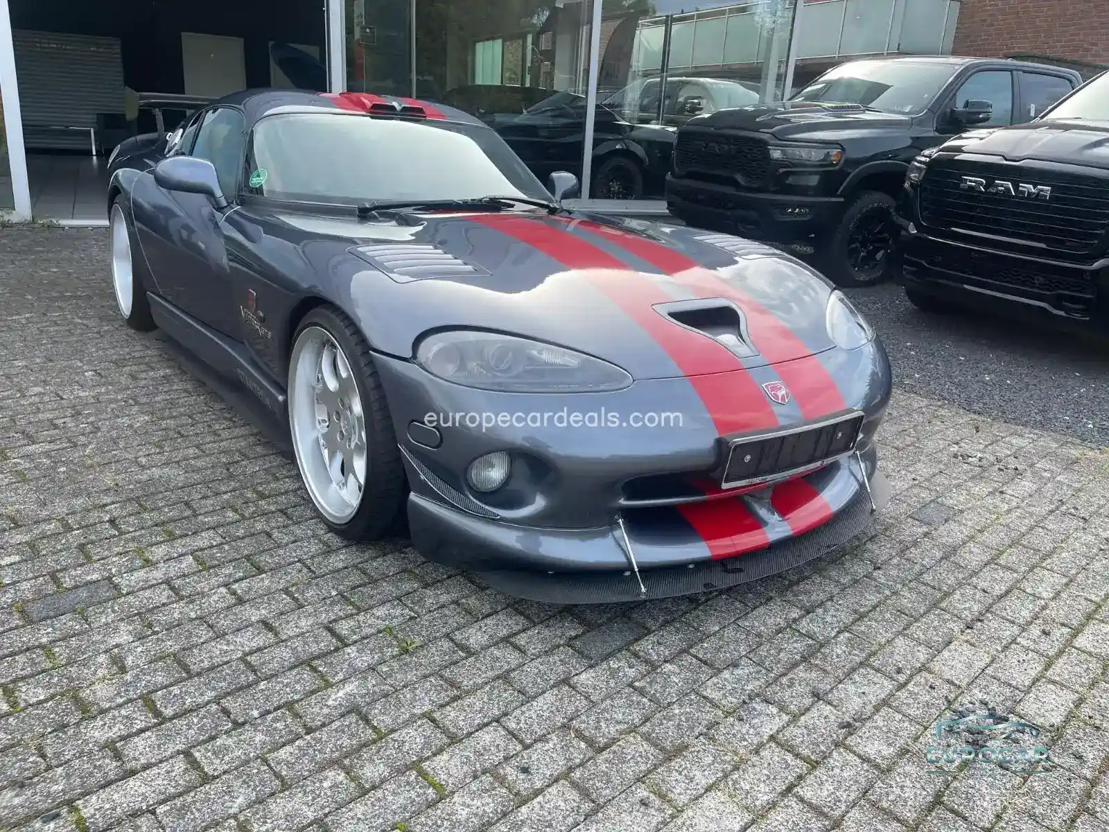 Dodge Viper