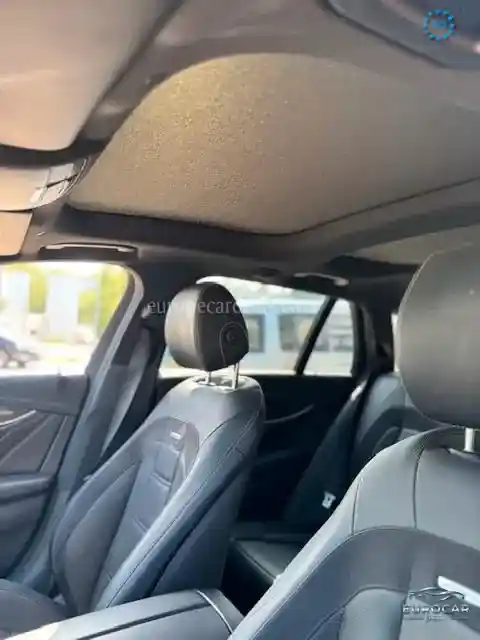 Mercedes-Benz E 63 AMG