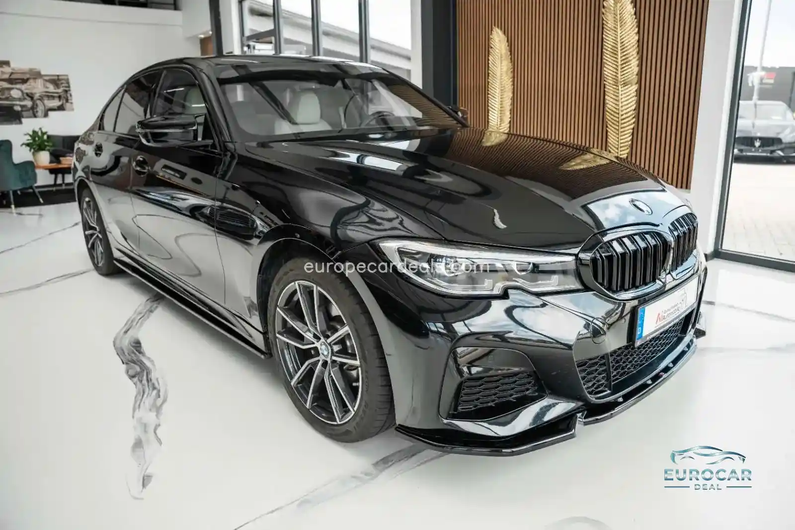 BMW 330