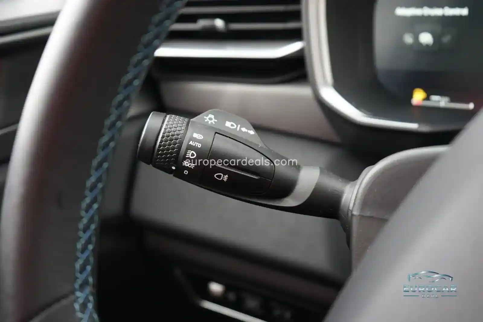 Lynk&Co 01