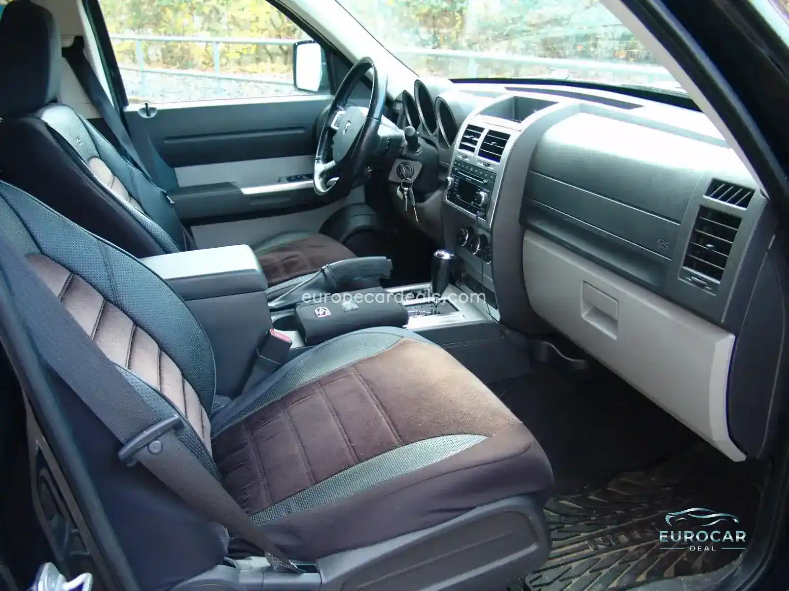 Dodge Nitro