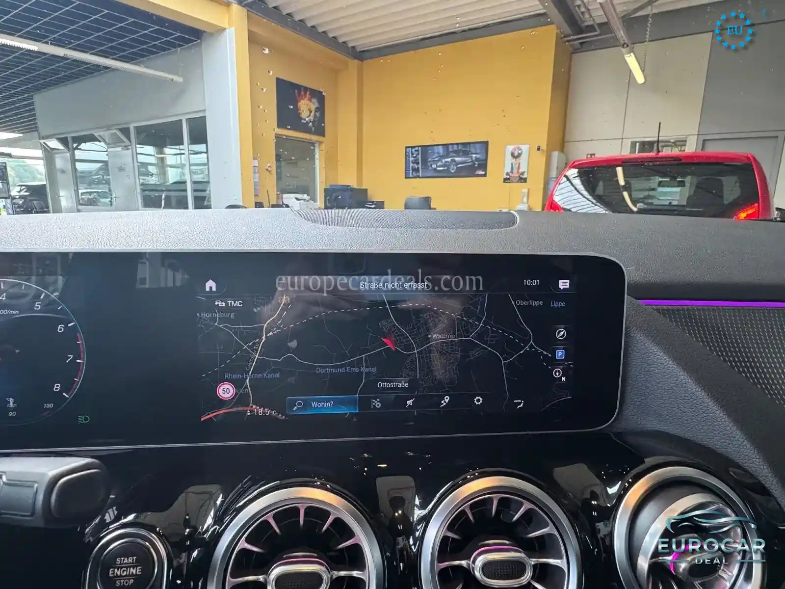 Mercedes-Benz B 180