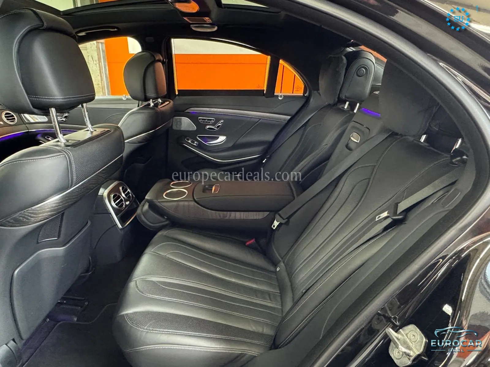 Mercedes-Benz S 560