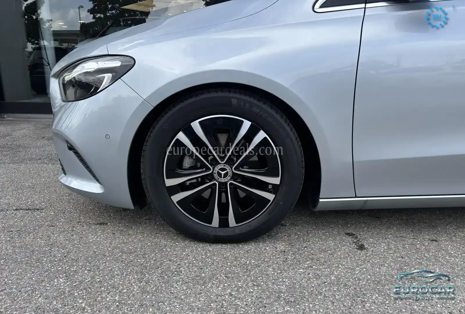 Mercedes-Benz B 200