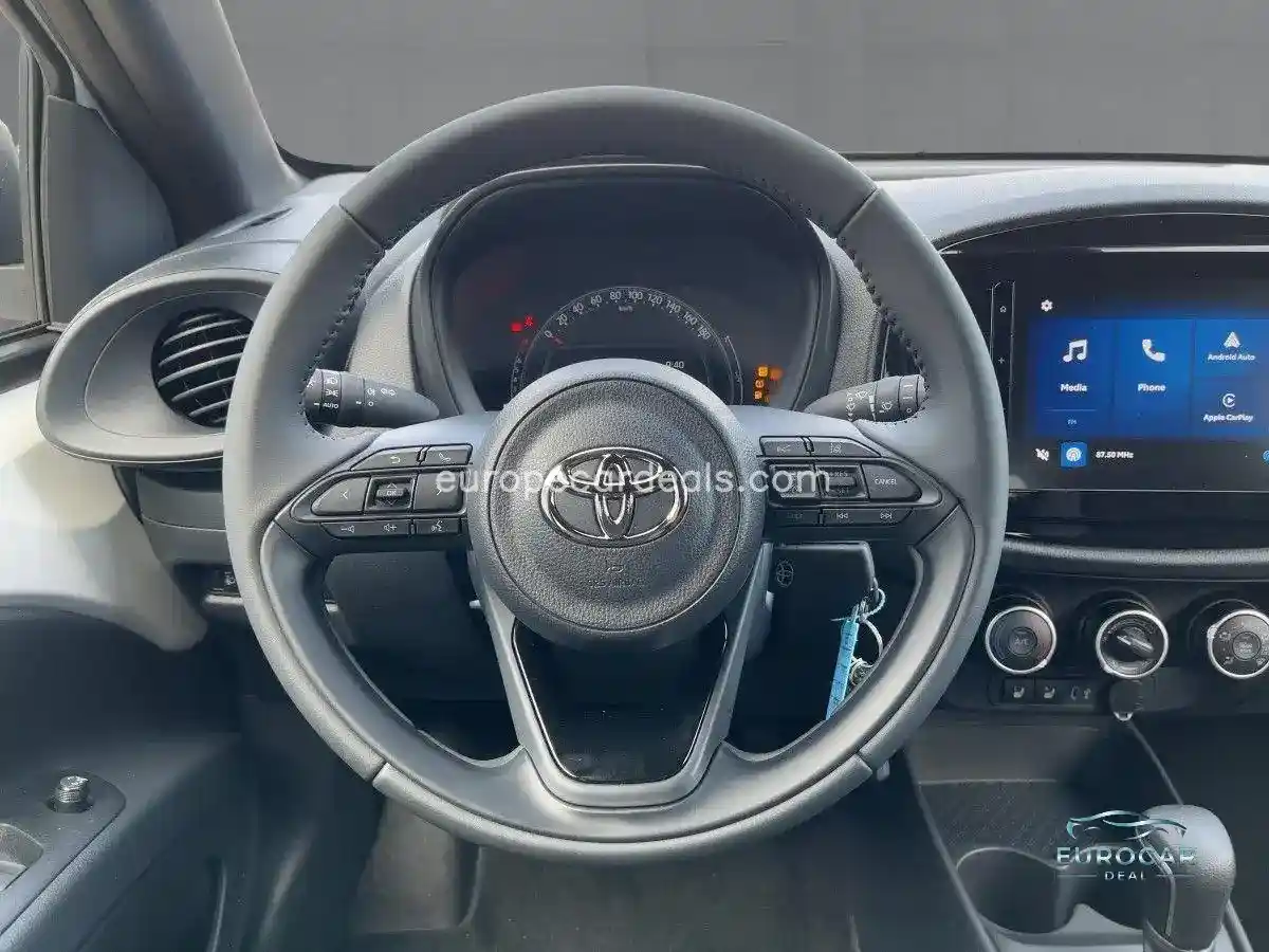 Toyota Aygo (X)