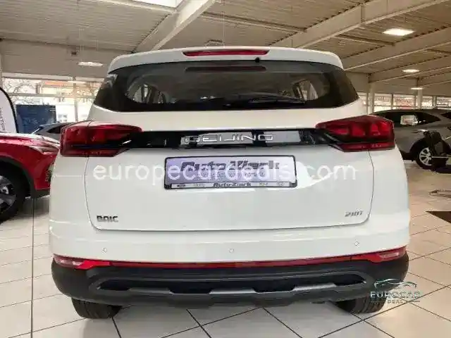 BAIC Senova X35