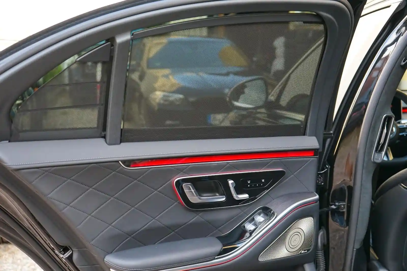 Mercedes-Benz S 500