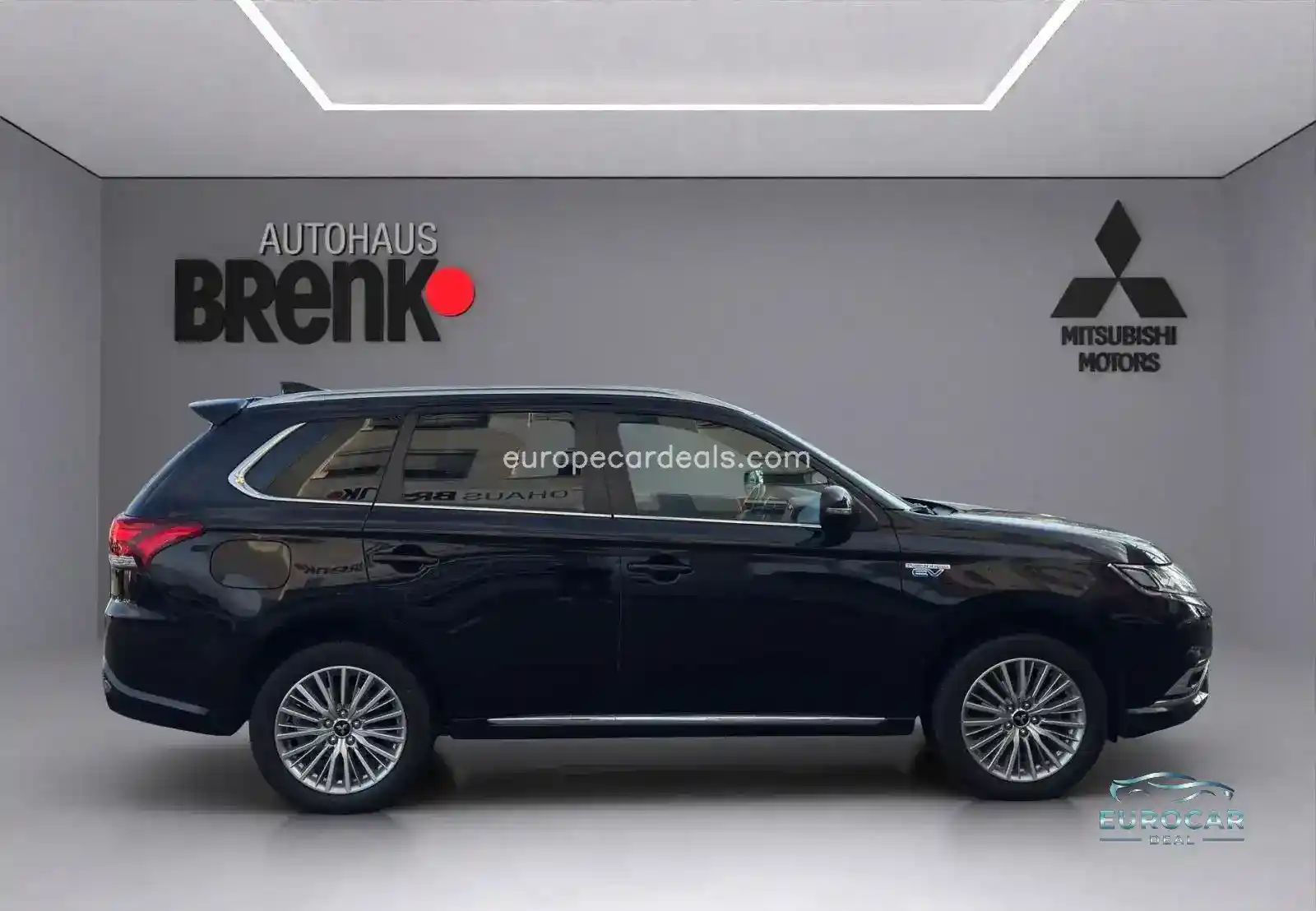 Mitsubishi Plug-in Hybrid Outlander