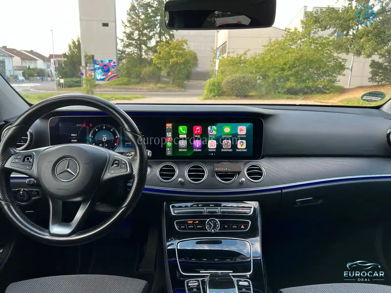 Mercedes-Benz E 220