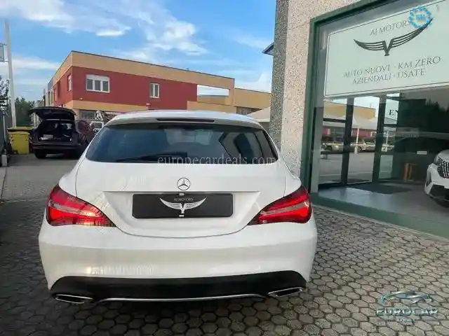Mercedes-Benz CLA 200 Shooting Brake