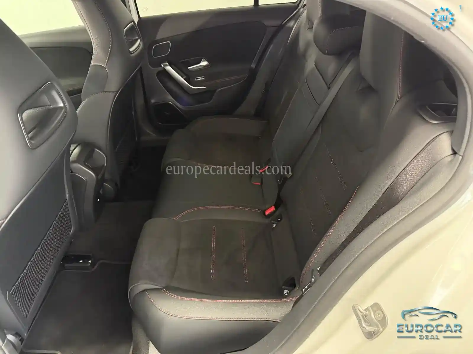 Mercedes-Benz A 220