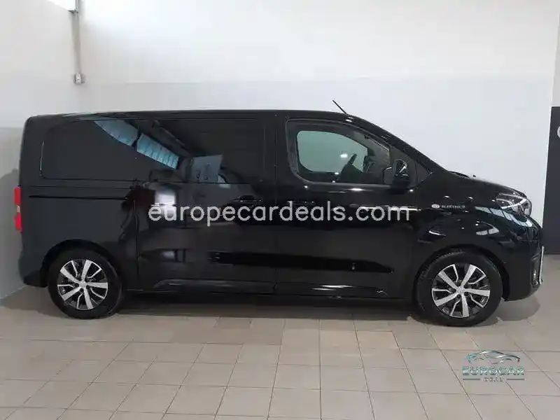 Toyota Proace (Verso)