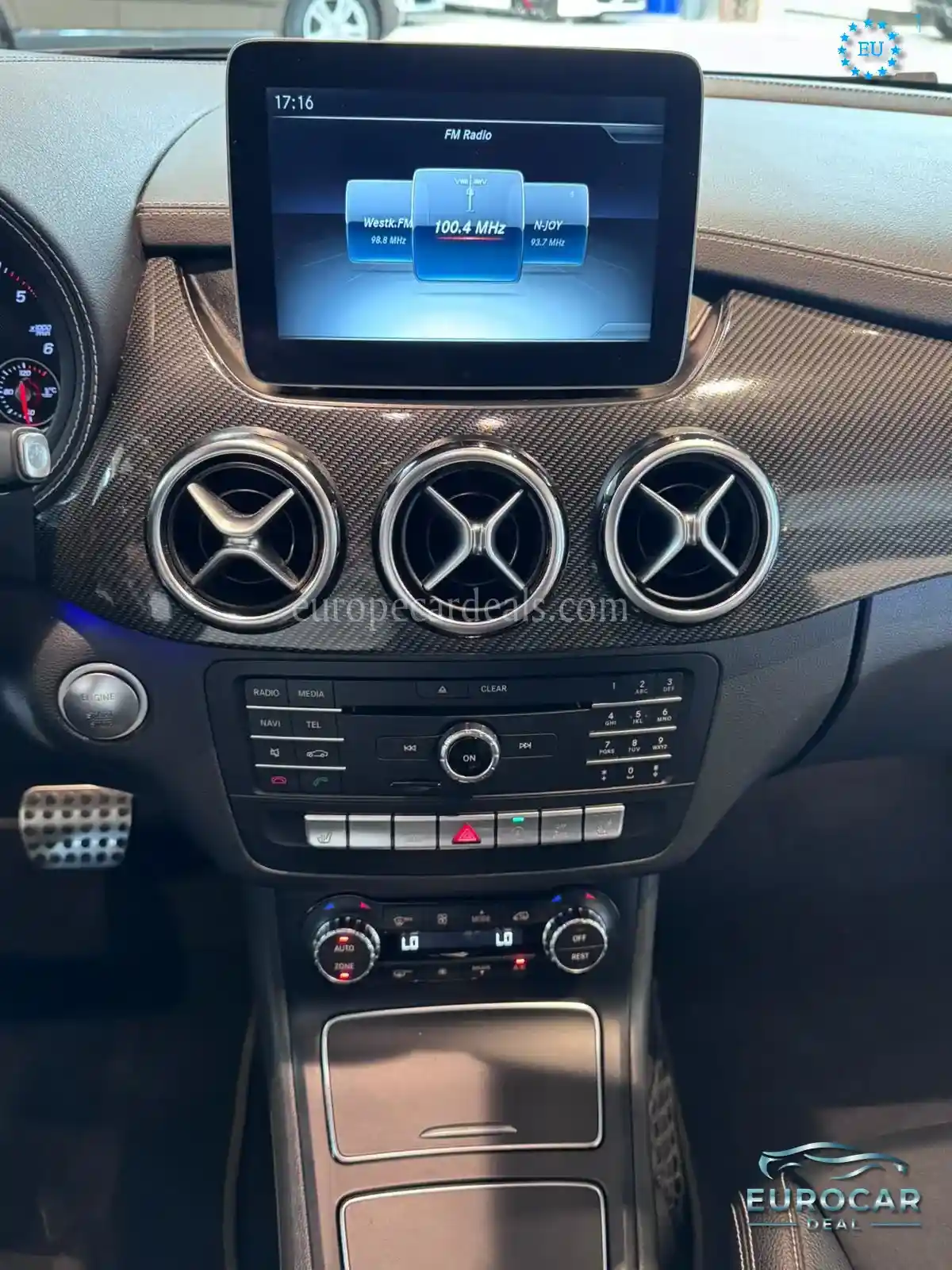 Mercedes-Benz B 220
