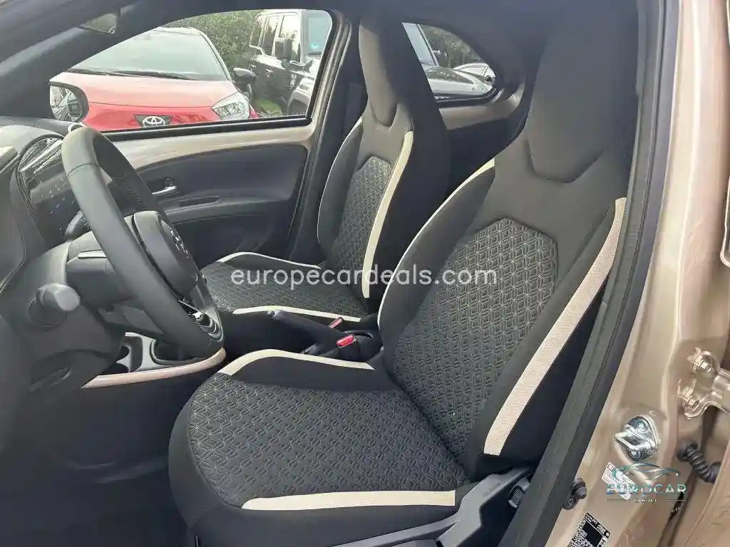 Toyota Aygo (X)