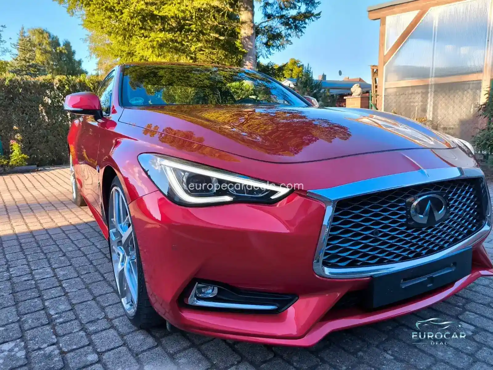 Infiniti Q60